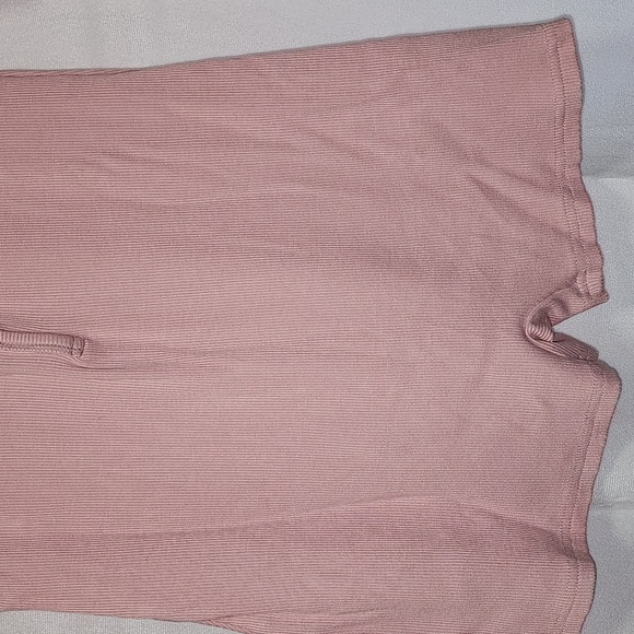BOGO $2 Women's Pink Long Sleeve Ribbed Romper M loungewear pj's - Picture 8 of 15